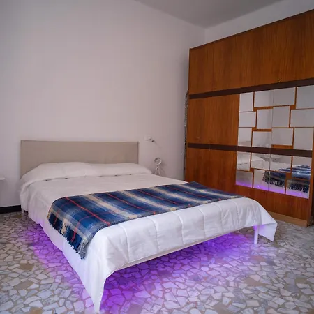 Casa Erica ראפאלו